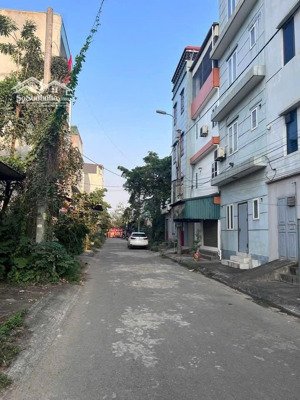 bán đất phân lô giáp quốc lộ 6 xuân mai.