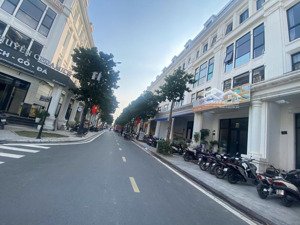 chính chủ bán liền kề tại louis city hoàng mai cạnh đường 40m, ưu thế kinh doanh