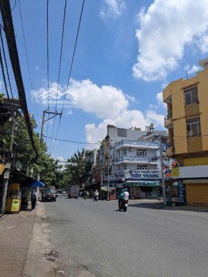 bán đất tặng nhà nhà tân bình chính chủ lâu năm c4 cũ xác định bán đất - tiện xây mới