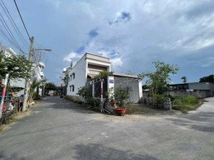 bán đất hẻm xe hơi 7m,quốc lộ 13,hiệp bình phước,thủ đức,108m2 giá 5,6 tỷ,sổ riêng