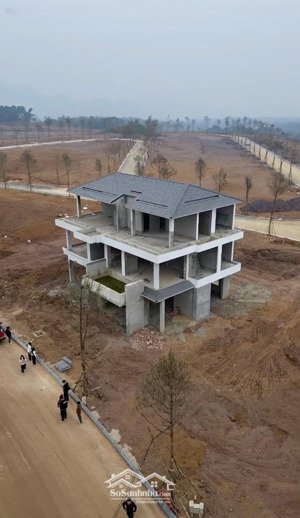 tìm đâu ra 1 căn resort tại hoà bình mà sổ đỏ trao tay đứng tên chính chủ?