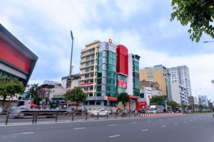 văn phòng 105 cộng hòa, p.12, tân bình. diện tích: 100m2 - 125m2 - 150m2. lh để có giá thuê tốt hơn