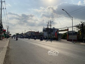 lô đất 10x45=450m2 thổ cư 100% tại trung tâm xã mỹ hạnh nam