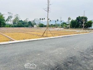 đất đẹp phú thành riverside 80m full thổ cư đường 2 ô tô tránh giá 380tr