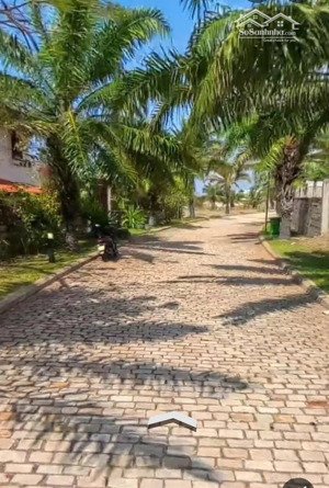 chỉ 18tr/m2 bán toàn bộ mảnh đất với diện tích 1560m2 full thổ 100%, phường phú hài tp.phan thiết