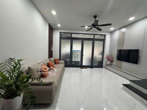 cho thuê nhà mới đẹp 4 phòng ngủ mỹ gia gói 4 giá thuê 18 triệu/tháng vĩnh thái nha trang