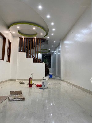 cho thuê nhà nguyên căn đẹp khu bàn cờ phước long giá thuê 15 triệu/tháng