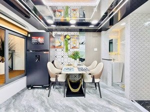 gò vấp-bán nhà 1 trệt 3 lầu, sân thượng dt sàn 270m2, 14 phòng hẻm xe hơi gần chợ phạm văn bạch