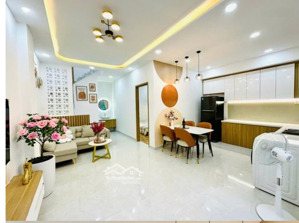 khu hiếm nhà bán trục nguyên thái sơn bv175 hẻm xe hơi 4m đỗ cửa nhà mới xây nhỉnh 3 đồng