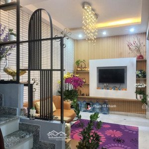 bán nhà bồ đề, long biên, full nội thất 33m2, 5 tầng, 6.7 tỷ có thương lượng