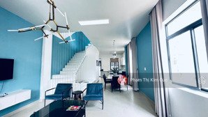 nhà đẹp nội thất lung linh giá 38 triệu (thương lượng). 3pn - 4wc góc công viên view landmark 81