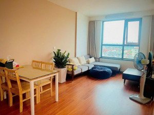 chính chủ bán căn hộ 2pn valencia garden- nội thất siêu đẹp-sổ sẵn-ở ngay-tầng cao, thoáng mát