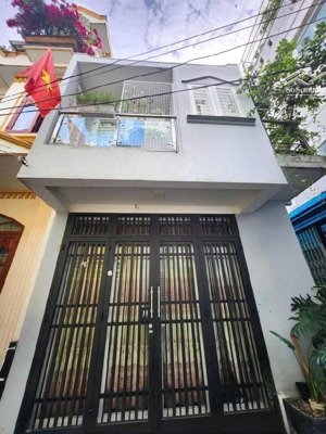 quận 10 - nhà mới 2 tầng - căn góc nở hậu - lê hồng phong - 46m2 - 8.5 tỷ!