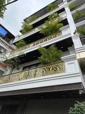 bán tòa nhà vp cao cấp mặt phố chùa quỳnh q. hbt nhà 2 mặt thoáng 110m2 - 8tầng mt 6.4m - 46tỷ tl