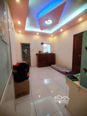 bán nhà đoàn văn bơ 2 tầng kdc hh 59m2 5,799 tỷ tlcc