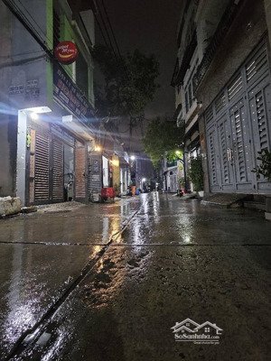 nhà đẹp bình tân 56m 4 tầng đường nhựa 8m thông thoáng tiện ích vây quanh (02)