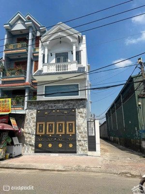 bán nhà đẹp 6x20m.xây 1 lửng ,1 lầu .mặt tiền đường thới an cách lê thị riêng 50m phường thới an.q1