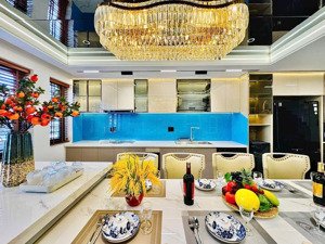 chính chủ bán nhà mặt phố lâm hạ - long biên - 6 tầng 90m² - nhỉnh 32 tỷ