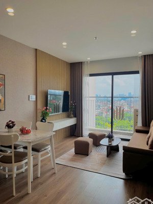 9tr/ tháng - cho thuê 1n+ imperia smart city tầng trung hướng mát view hồ sát bãi để ô tô, có mpdv