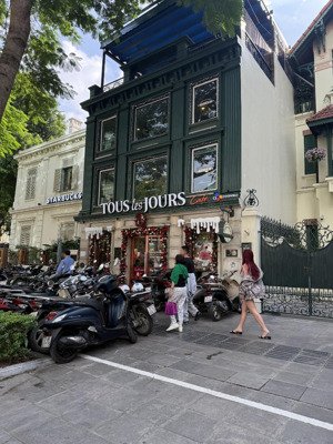 cho thuê nhà thái thịnh 45m x5t mt 4m giá 42tr sạch đẹp kd hđ lâu dài