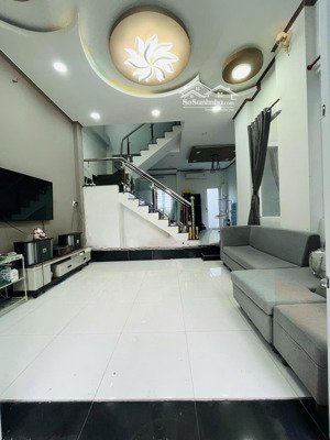 cho thuê nhà trệt 1 lầu full nội thất cao cấp | kdc nam long, cần thơ giá 10 triệu/tháng