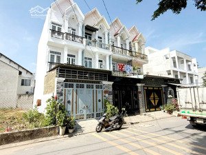 bán nhà mặt phố tại thạnh lộc 41, 7,7 tỷ, 80m2, giá siêu hời, uy tín q12, hcm