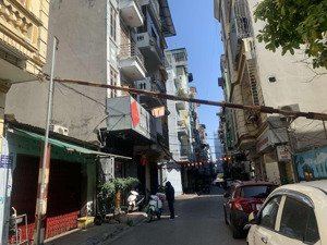 nhà 5 tầng hồng hà (ba đình) ngõ ô tô tránh, chỉ vài bước ra phố, giá hơn 12 tỷ