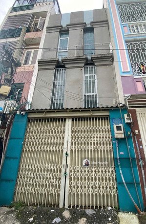 gía cực tốt! nhà hxh sát mặt tiền nguyễn kiệm, phú nhuận - dt: 4x15m (vuông), 3 tầng - chỉ 10,8 tỷ