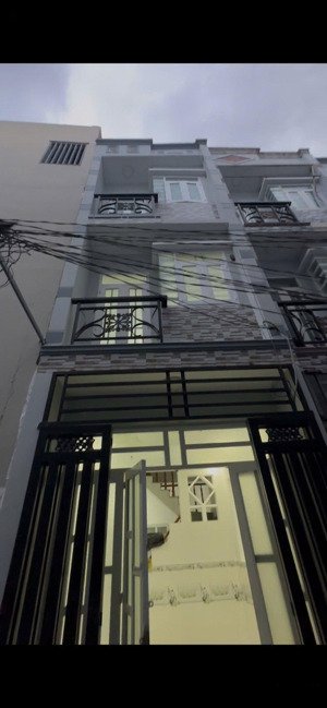 bán nhà 2 lầu đường ht43 phưởng hiệp thành q12