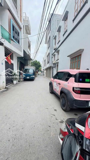 bá.n gấp lô đất mai lâm 46m ngõ nông, xe 4 chỗ vào tận nhà