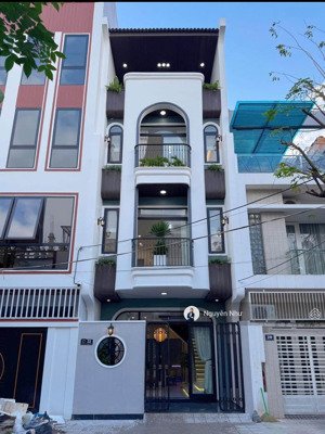 bán nhà mai hắc đế sơn trà đà nẵng ( đ.10m5)- sát cầu rồng- 100m2 * 4 tầng, kinh doanh đỉnh cao