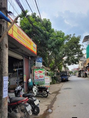 bán đất 35m2 vạn 3 trong đê hộ khẩu đông mỹ giá 2.5 tỷ