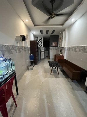 nhà riêng mới đẹp, full nội thất , 60m2, 2pn 2wc