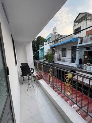 nhà 2 tầng gần nguyễn sơn tân phú đường xe hơi thông thoáng (07)