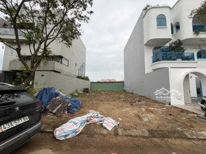 tôi chính chủ cần bán lô đất mặt tiền trần sâm, sơn trà