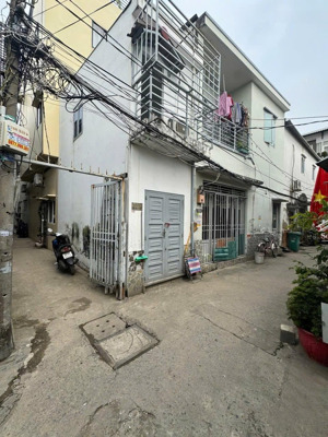 bán nhà hẻm 675 đường trần xuân soạn, phường tân hưng,q7.dt:2.5 x 5.xd 1 lầu 1pn.1wc,giá 819 tr