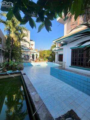 Bán Đất Ở Gần 1.100m2 Full Thổ Tặng Biệt Thự Hồ Bơi Riêng Đường Đông Hưng Thuận 2 , Q12