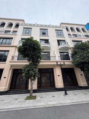 giá rẻ nhất hải âu 56m2, đã có sổ, gần công viên sông, vinhomes ocean park 2