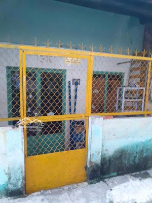 chính chủ cho thuê nhà 65m2. giá 6tr/ tháng. liên hệ chú toàn 