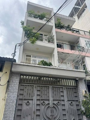 **bán nhà đường phạm văn hai ** phường 3 tân bình (4,5*10) 3 tầng - chỉ 7,8 tỷ