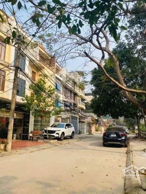 chính chủ gửi bán căn liền kề đồng xép - hoàn sơn - bắc ninh