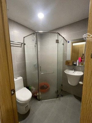 cần bán chung cư bcons bee làng đại học hcm, 2pn 2wc dt 53m2 hướng đông tứ trạch, tầng thấp giá rẻ.