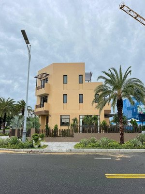 chính chủ muốn bán nhanh căn nhà phố 6.8 tỷ 160m2, có gia lộc