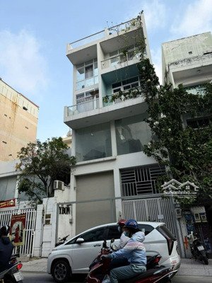 nhà mặt tiền huỳnh văn bánh, 4 tầng, ngang 7,5m hiếm có, sát trục nguyễn văn trỗi, giá 29,9 tỷ tl