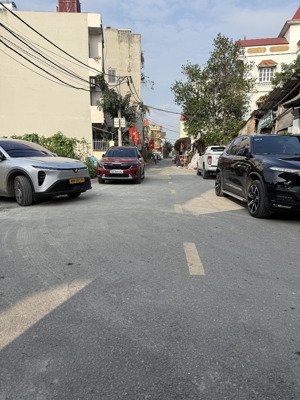 bán nhà 5 tầng lễ pháp, tiên dương, đông anh. 3,8km qua nhật tân sang phố. ngõ thông, ô tô vào nhà