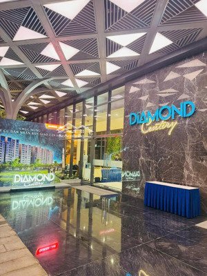 không gian rộng mở - đón chào chủ nhân mới tại celadon city