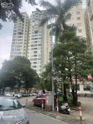 Bán căn 2PN DT 95m2, Chung cư E3 Vũ Phạm Hàm, cạnh Khu ĐTM Yên Hòa, giá 8.5 tỷ, có TL