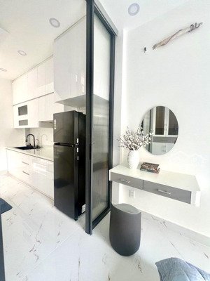 nhà đẹp ở ngay, hẻm xe hơi 8m 1 trục cách mạng tháng tám, quận 10, 3 tầng, 75m2 dtsd, nhỉnh 6 tỷ