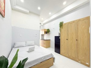 cho thuê chdv, tô hiến thành, quận 10, 6,7 triệu, 20m², mới 100%, có thang máy