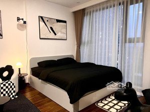 7tr/tháng cho thuê studio imperia smart city tầng trung view bể bơi full đồ, sát bãi đỗ ô tô, mpdv
